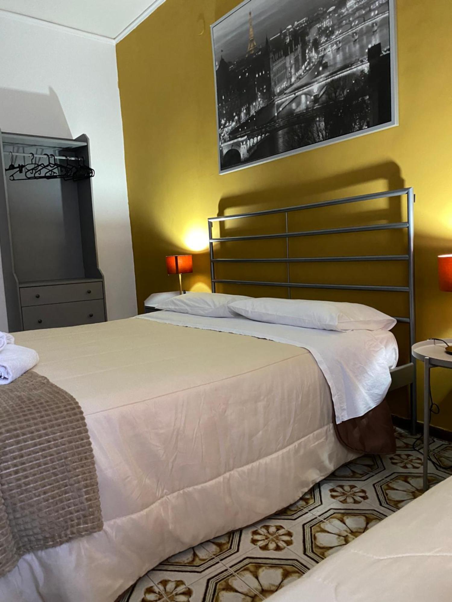 Mario'S House Bed & Breakfast Naples Exterior photo